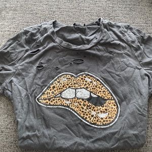 Graphic tee